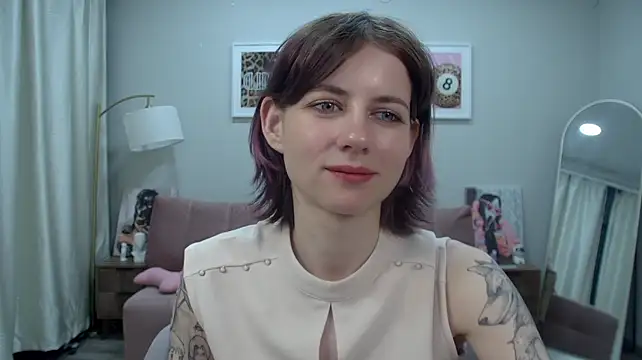 MarianBells live cam preview