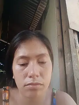 mommyyeng26 live cam preview