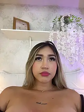 SophieRinaldi live sex cam