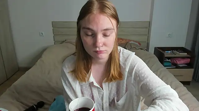 ReddHotPipper live cam preview