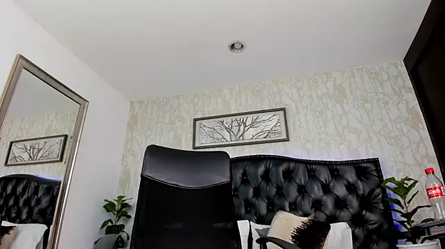 MattDevon live cam preview