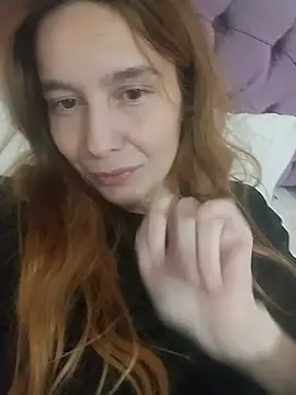 Atwsliiikizilll live cam preview