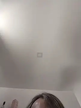 monella90 live cam preview