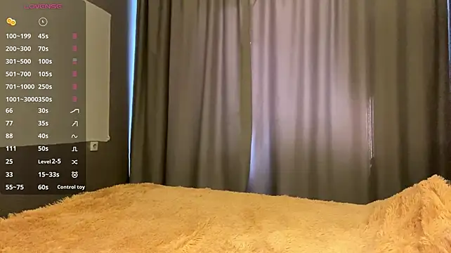 CherlyVenghaus webcam stripchat model stream image