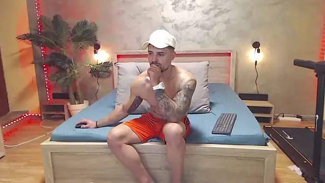 Tiberius_hunk live cam preview