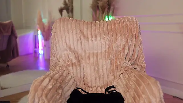 AhhMia live sex cam
