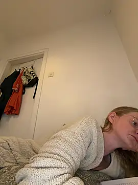 jannis1992 (F young) - Supries me use menu