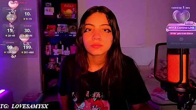 Lovelyamyy live cam preview