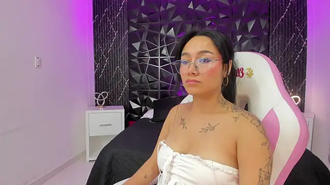 AnaiaClarck