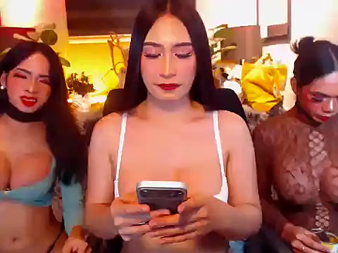 MALICIOUS_EVA live cam preview