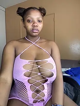 MilfBoobsxx