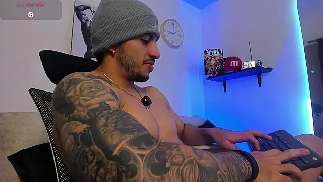 LiamReigns_