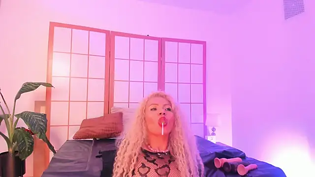 AnastasiaTaylor_