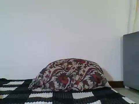 Oily_ass live cam on StripChat