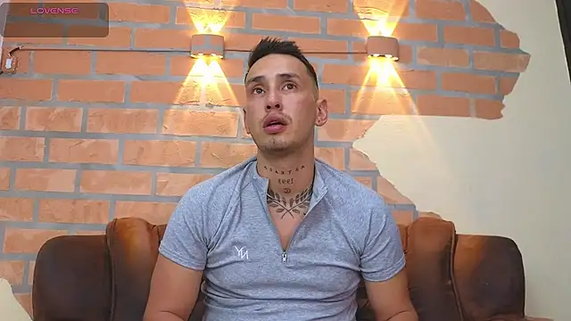 Martin_sexxx1 live cam on StripChat