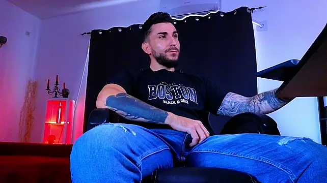 MightyAaron66 live cam preview