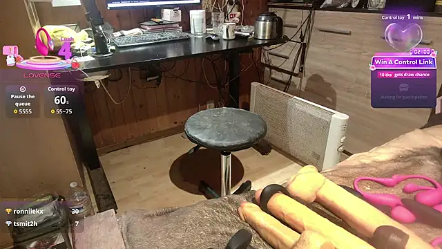 misteryman1956 live cam preview