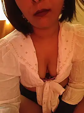 Queen_Kushi4