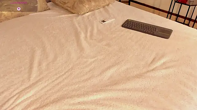 ZafiraBlack live cam preview