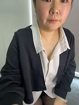 YuYu-881 live cam preview