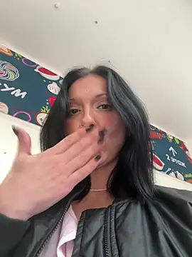 RoxySantaMonica live cam on StripChat