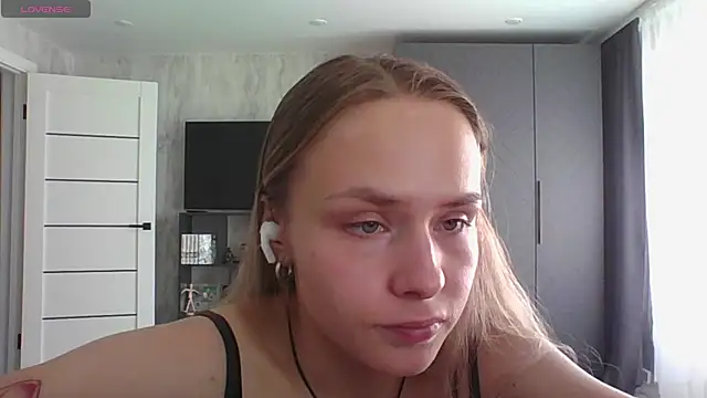 Annie_Cohn