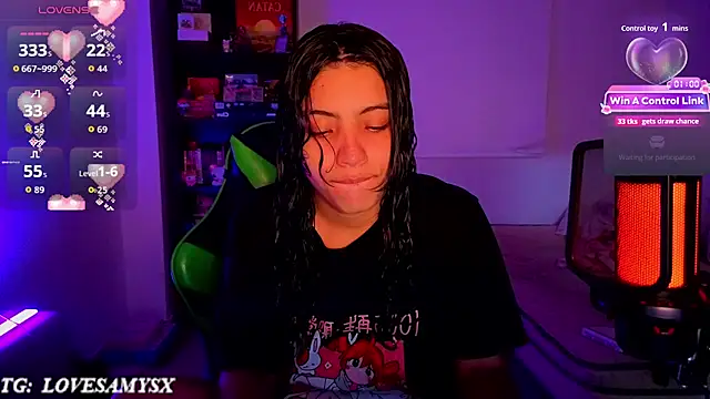Lovelyamyy live cam preview