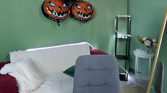 leticiaromano (F milf) - I excite you