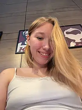 -naughtyangel-