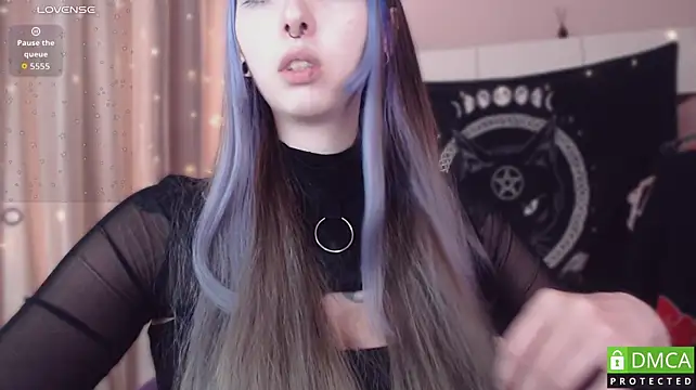 JustMeowGirl