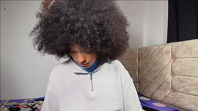 IvyLust live cam preview