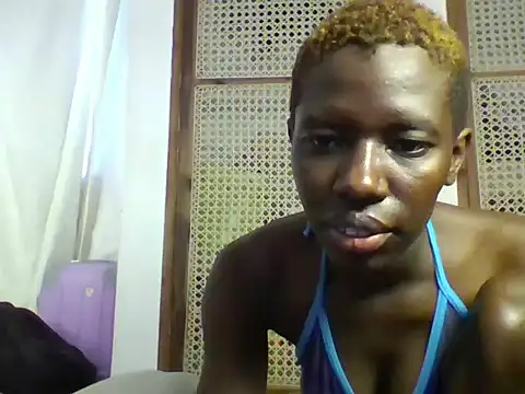 Goldy_petite