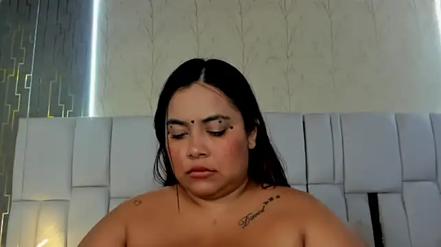tatikanyx live cam preview