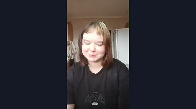 DollyViolette webcam