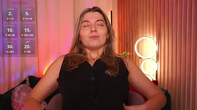 LucreciaStorm live cam preview