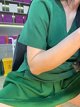 secretly_masturbating live cam preview