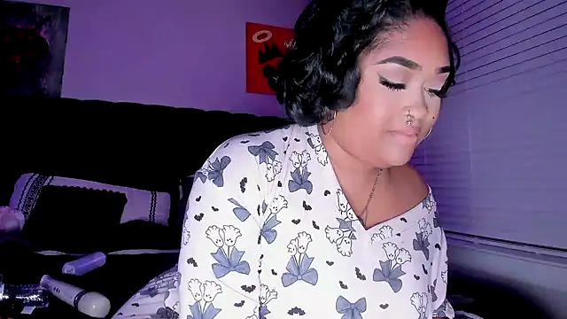 lovelyzylah
