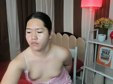 Ely_foxx on Stripchat