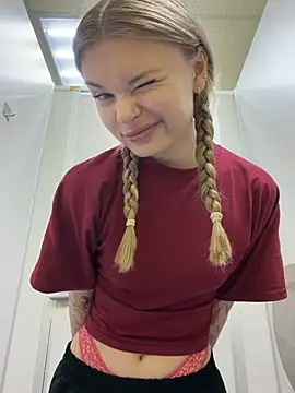 -MiaKitty
