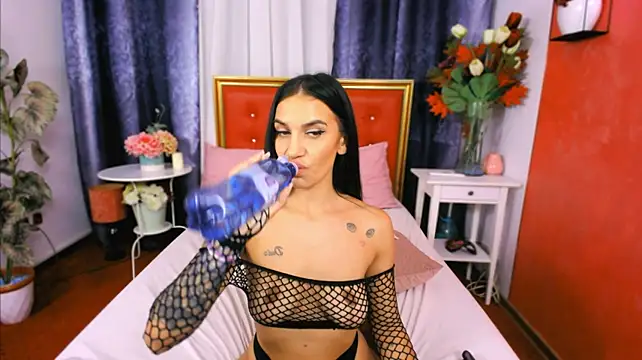 LiaSummers webcam