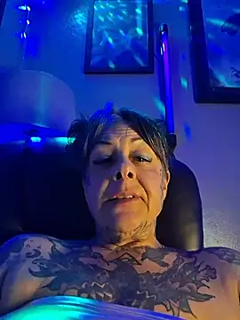 Kitty_bang