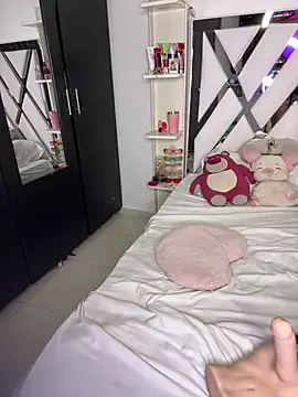 valentina_fire1 live cam on StripChat