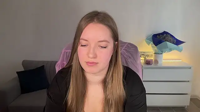EvaMaddison live cam on StripChat