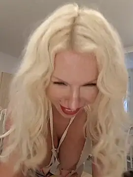 Mazlik27 live cam on StripChat