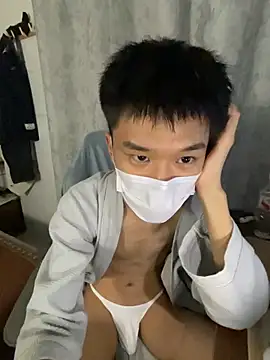 zhang_yiovo (M young) - 开票