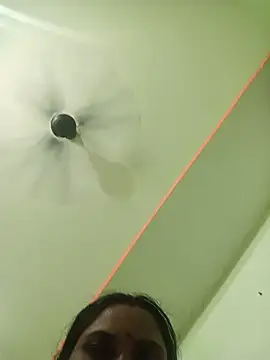 Hotneha07 live cam preview