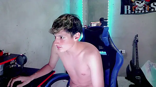 jason_toddhot (M twink) - SPANK ASS X20