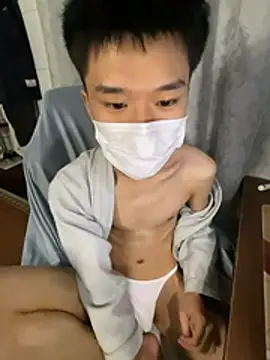 Zhang_yiovo