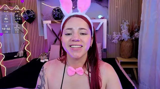 ANNE_TAY1 live cam on StripChat