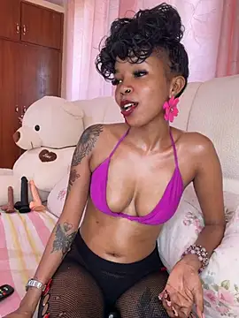 Show webcam en direct avec sexy_smiley - Jouets Lovense interactifs disponibles
